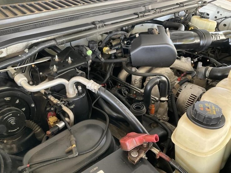 2004-ford-f450-image-18