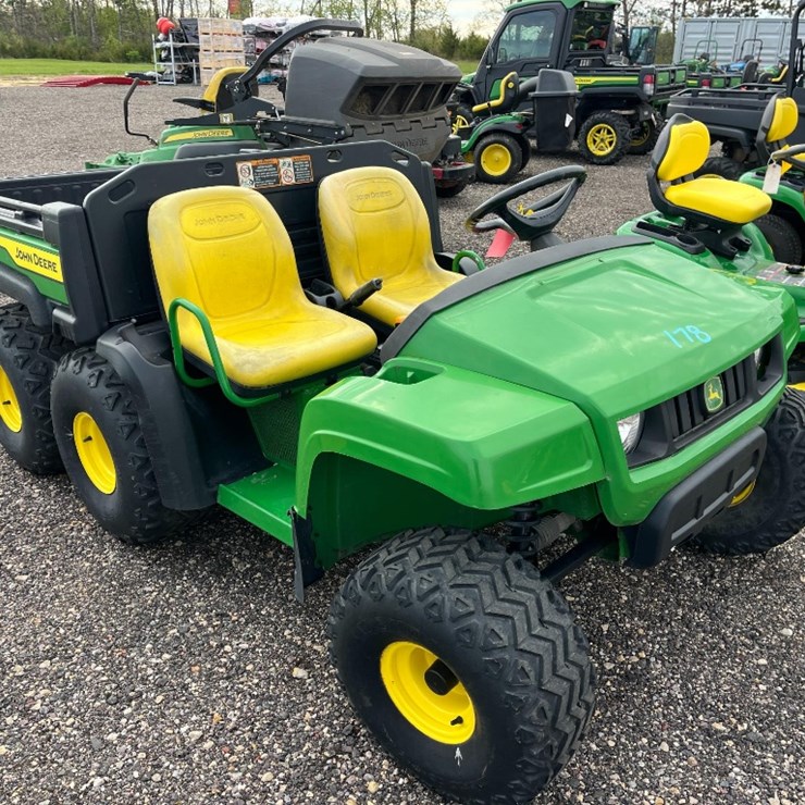 JOHN DEERE TH 6X4