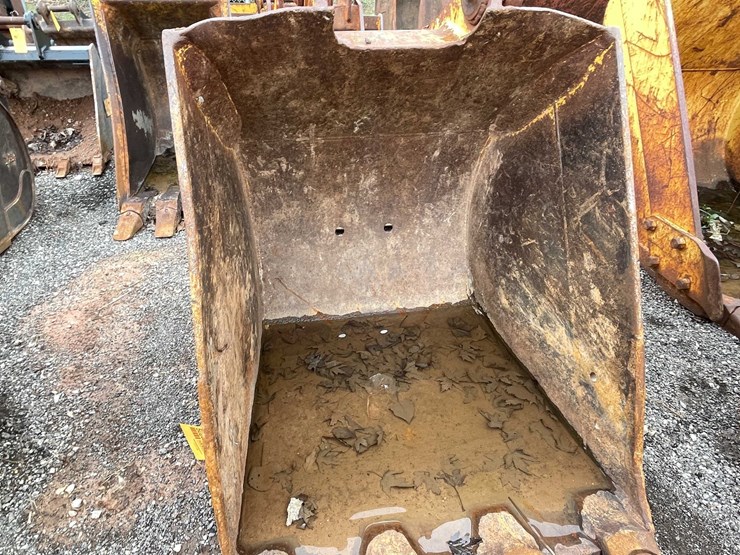 #5025-•-excavator-bucket-image-4
