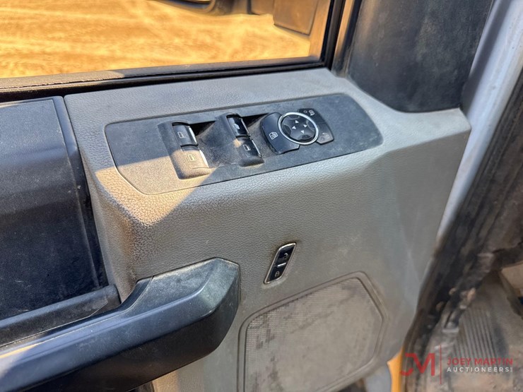 2017-ford-f250-xl-image-20