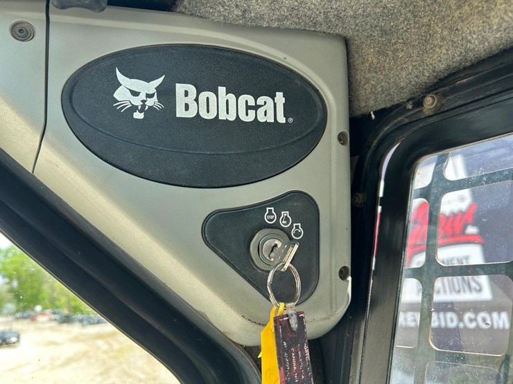 bobcat-t190-image-23