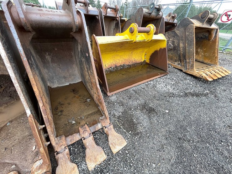 #5021-•-excavator-bucket-image-1