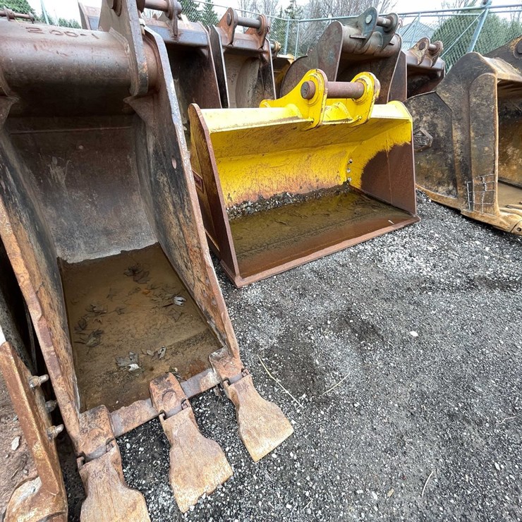 #5021 • Excavator Bucket