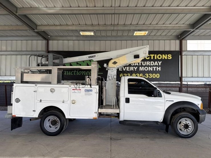 2006-ford-f450-image-1