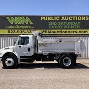 2007 FREIGHTLINER M2 106