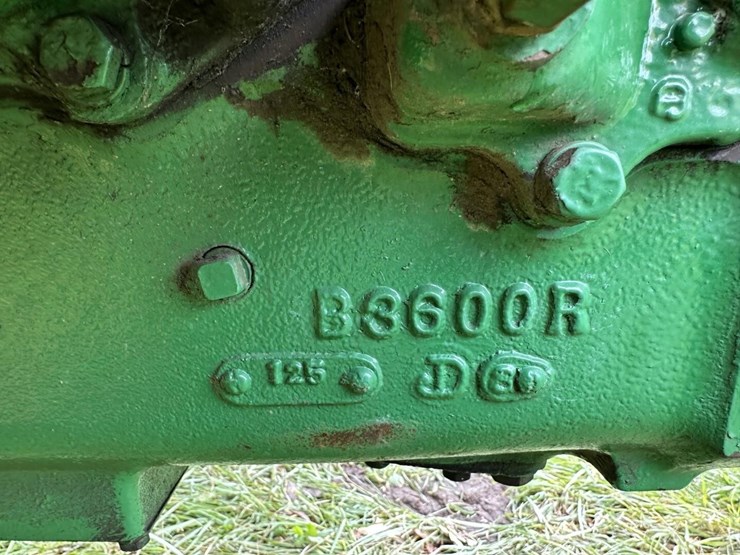 john-deere-520-image-16