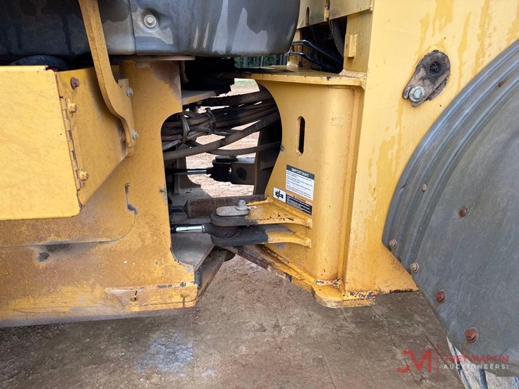 2006-deere-544j-image-14