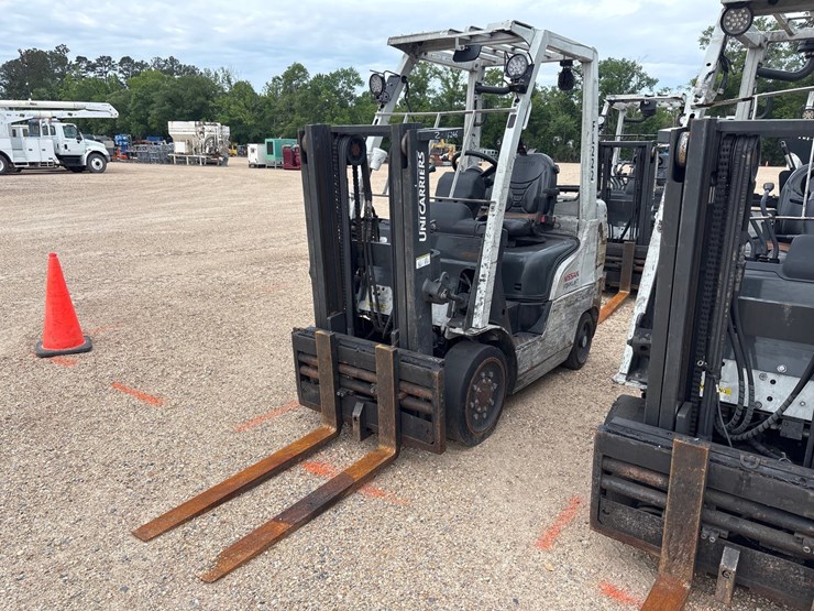 #16266-•-2015-nissan-cf50lp-forklift-image-2