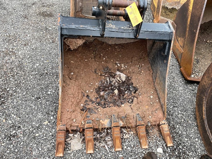 caterpillar-304.5-image-1