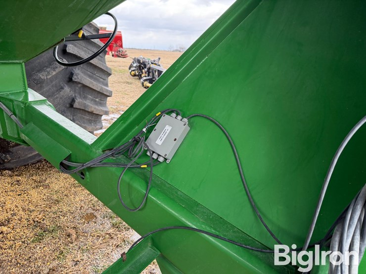 2017-j&m-1312-x-tended-grain-cart-image-13