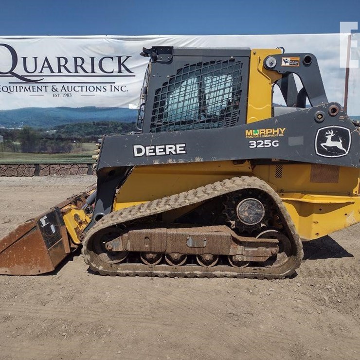 2023 DEERE 325G