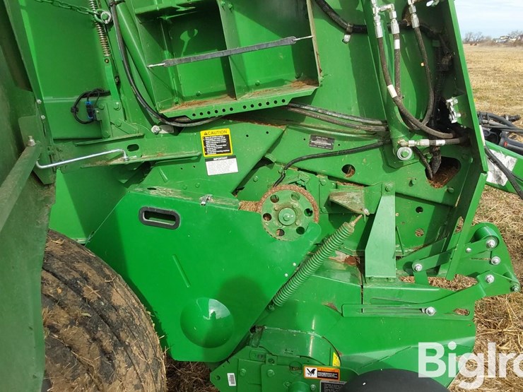 2023-john-deere-560m-image-18