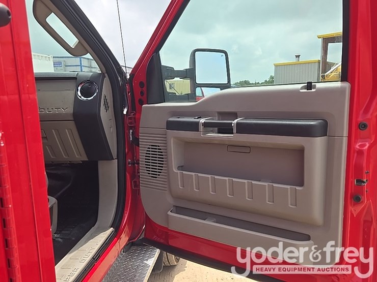 2009-ford-f450-image-47