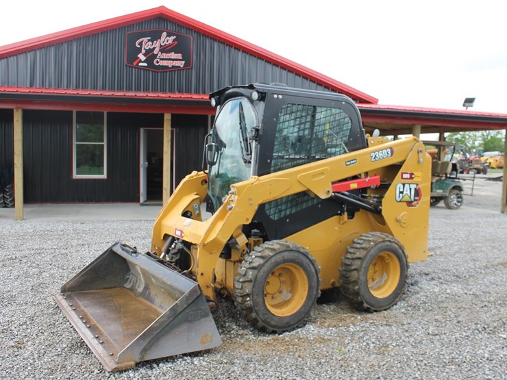 caterpillar-236d3-image-1