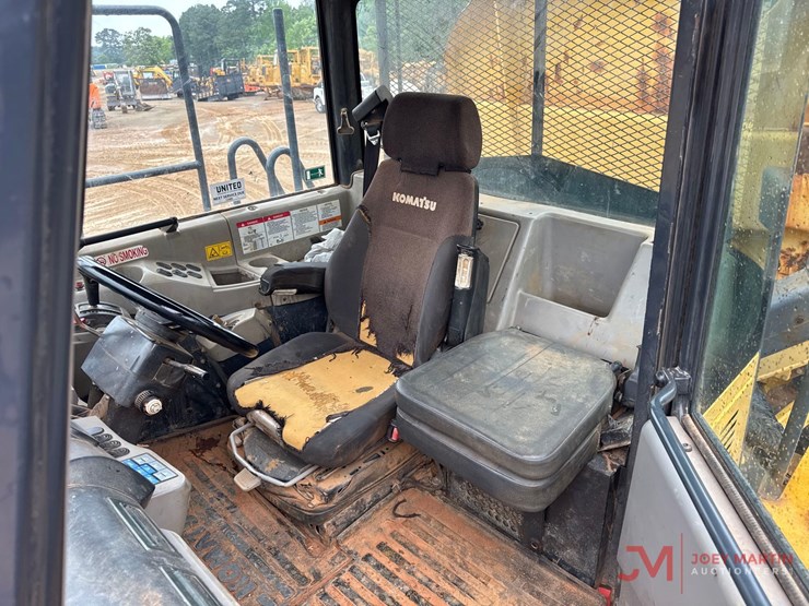 2013-komatsu-hm300-3-image-13