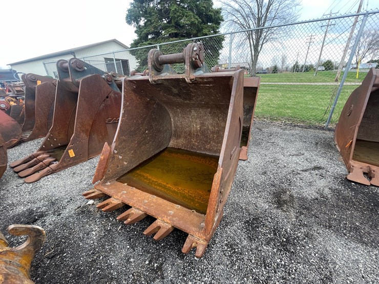#5005-•-excavator-bucket-image-1