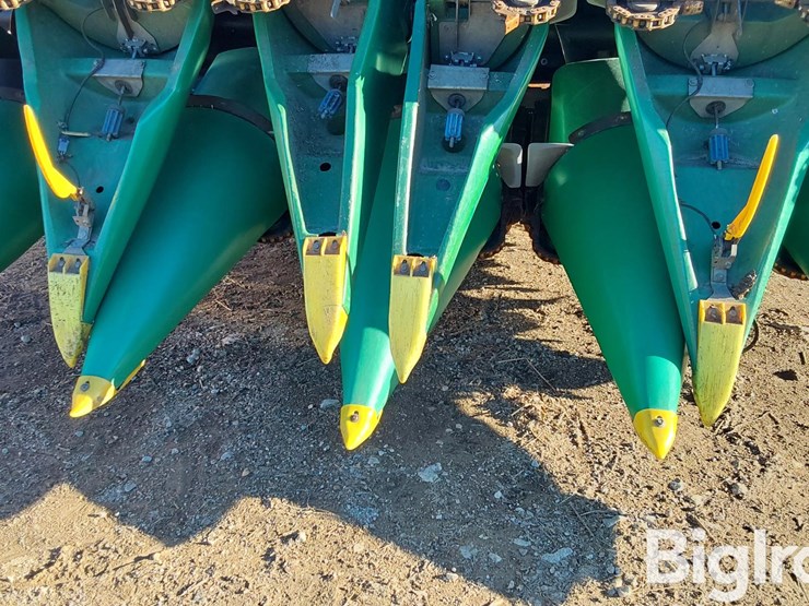 2009-geringhoff-rota-disc-12r30-folding-corn-head-image-18