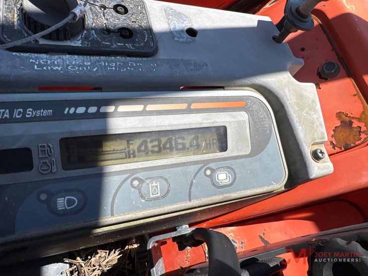 2009-kubota-u35-image-14