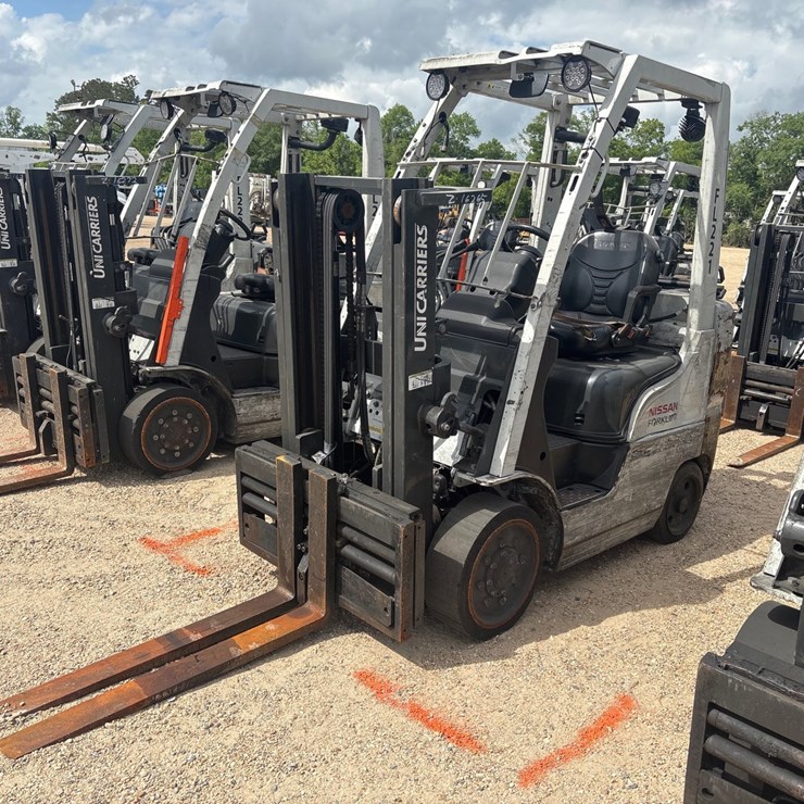 #16265 • 2015 NISSAN CF50LP FORKLIFT