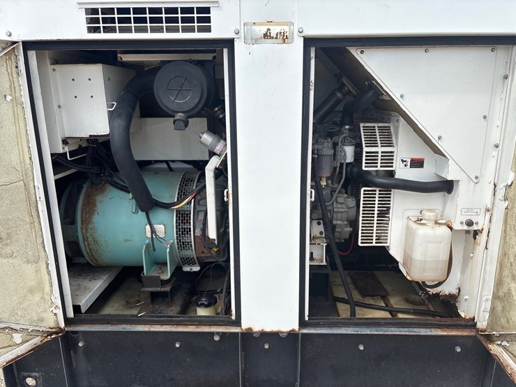 #35538-•-mq-70kva-generator-image-5