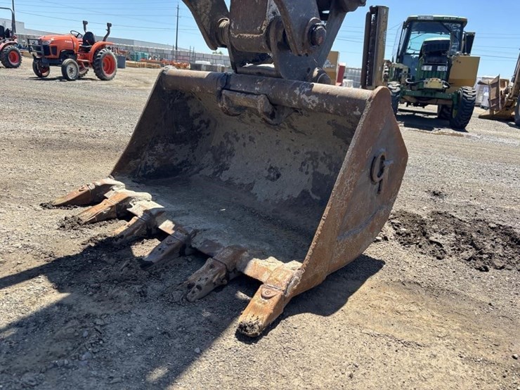 2018-bobcat-e50-image-10