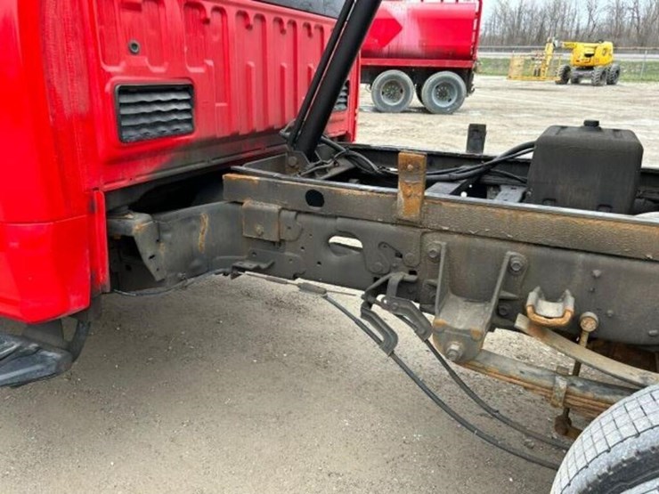 2020-ford-f550-xl-image-44