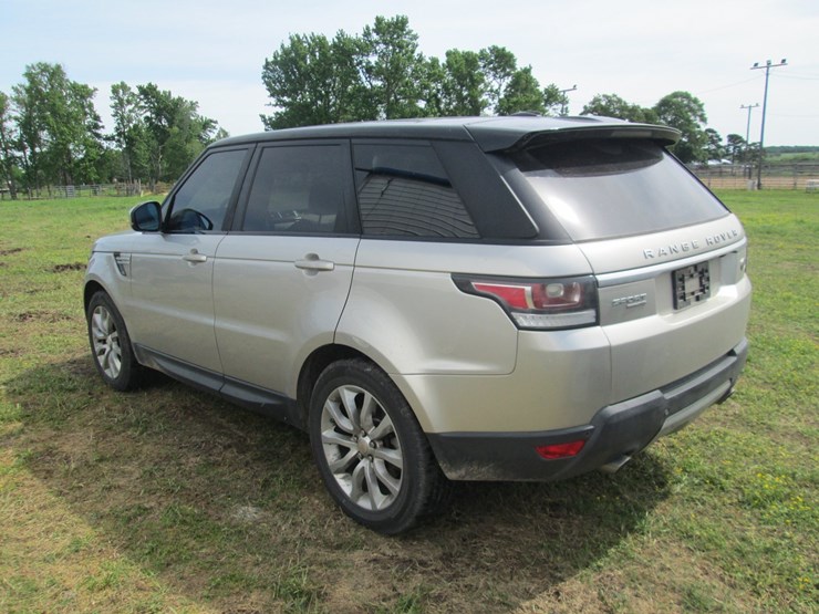 2015-land-rover-range-rover-image-4