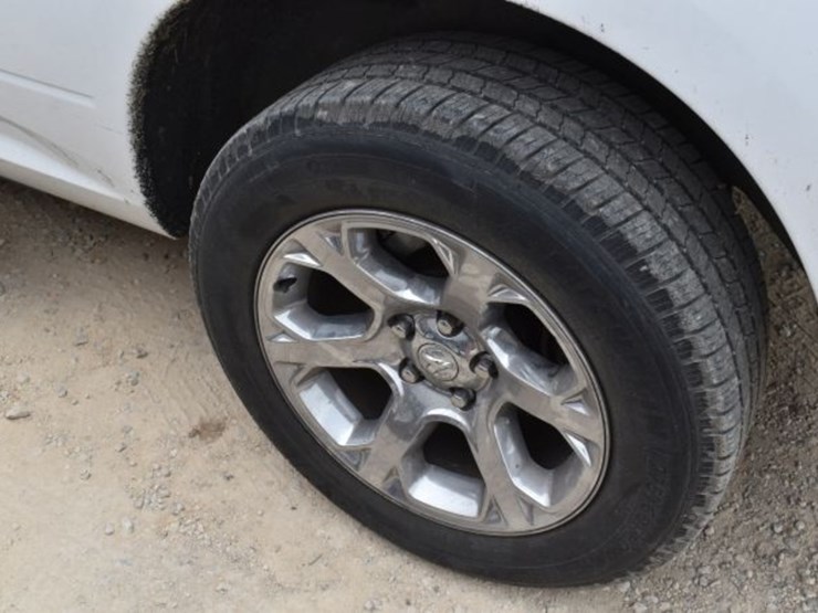 2014-dodge-1500-image-6