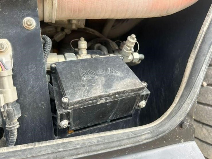 jcb-505-20-image-30