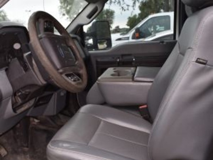 2015-ford-f350-image-10