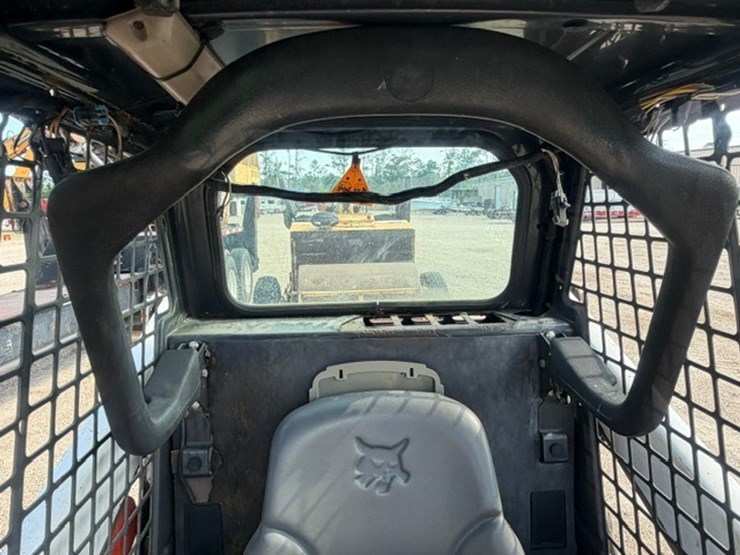 bobcat-s130-image-37