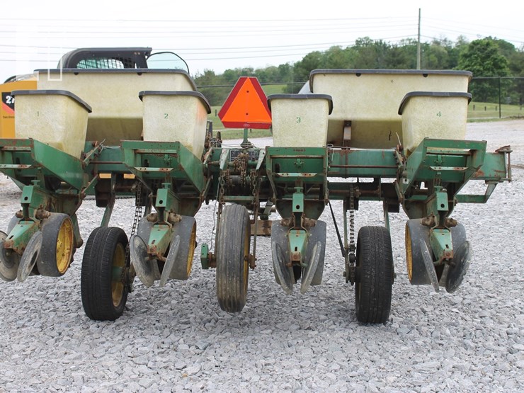john-deere-7000-image-2
