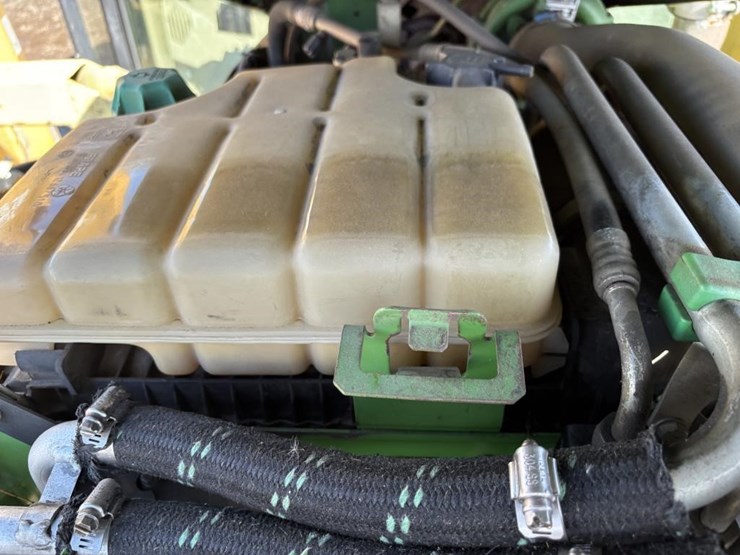 john-deere-6410-image-54