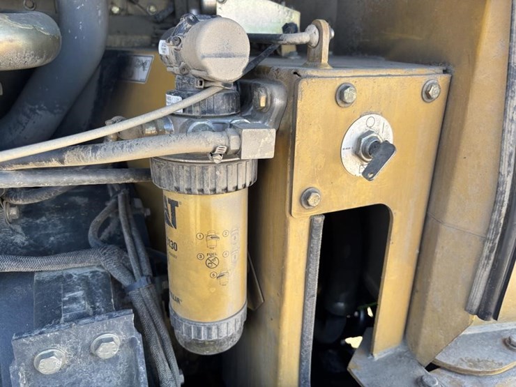 2005-caterpillar-it14g-image-50