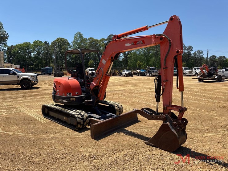 2009-kubota-u45-image-3