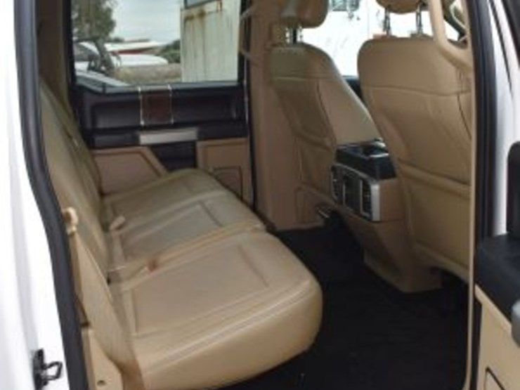 2015-ford-f150-image-15
