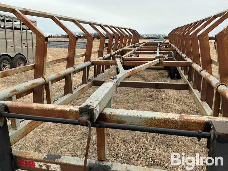 2011-better-built-6n-12-bale-t/a-hay-trailer-image-16