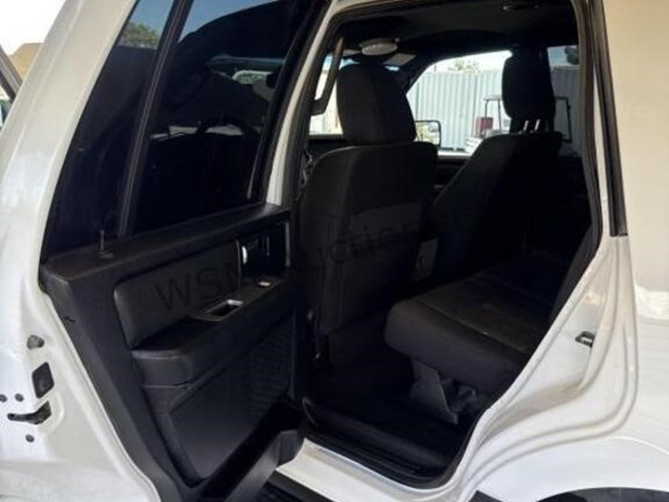 2017-ford-expedition-image-26