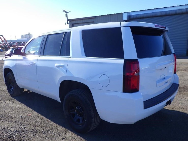2020-chevrolet-tahoe-image-5