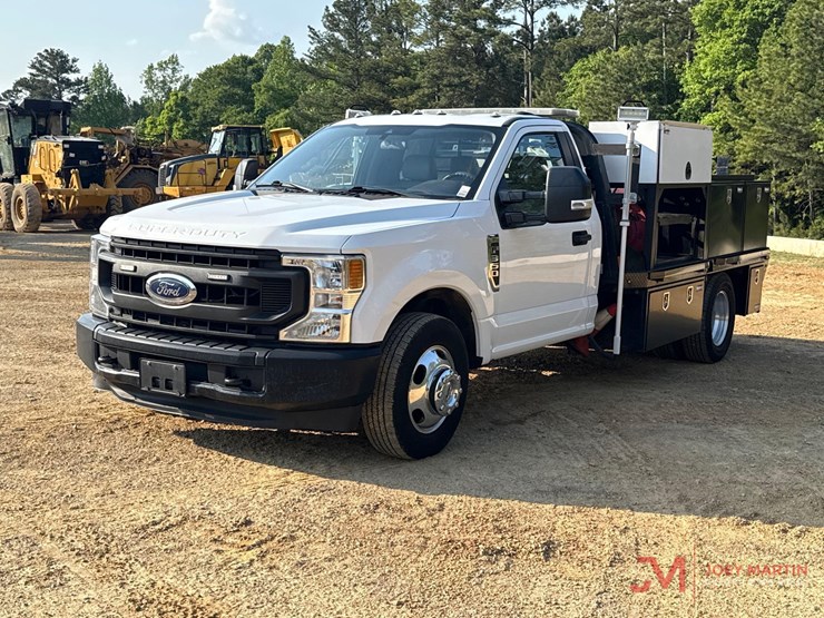2020-ford-f350-xl-image-6