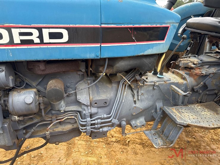 ford-3910-image-7