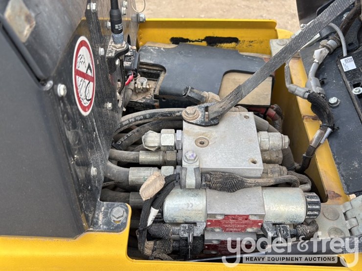 2022-bomag-bmp8500-image-25