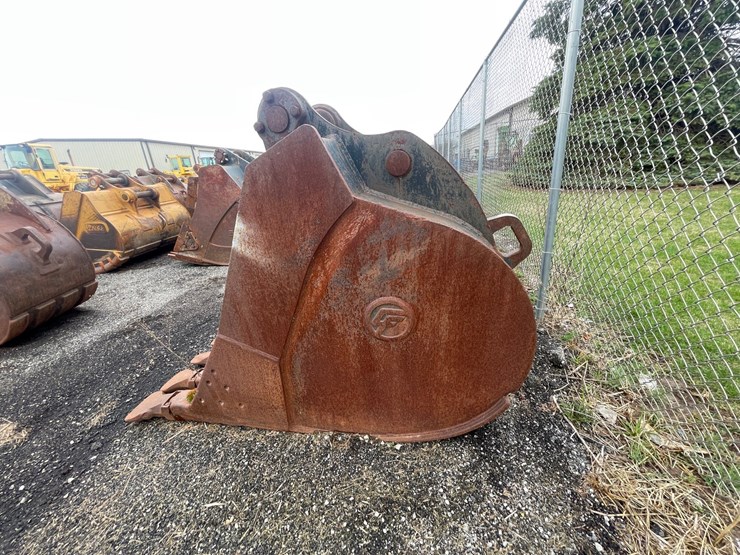 #5003-•-excavator-bucket-image-4