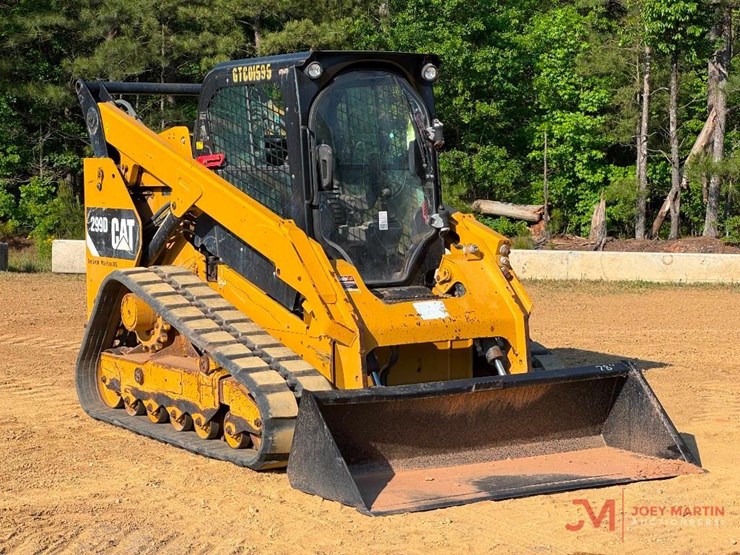 2015-caterpillar-299d-image-1