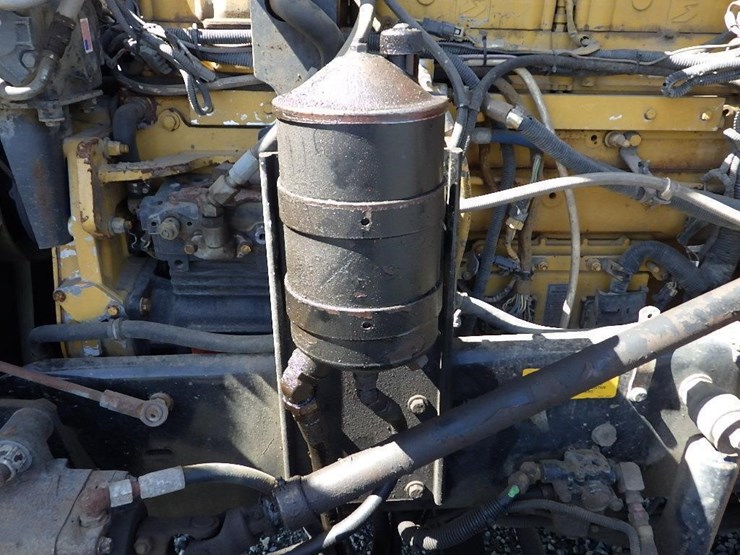 1999-kenworth-t800-image-28