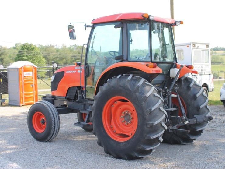2012-kubota-m8540-image-3