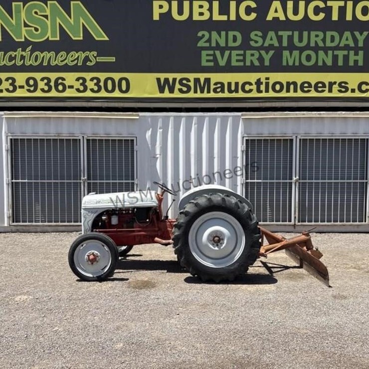 FORD 8N