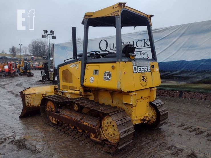 2013-deere-450j-image-44