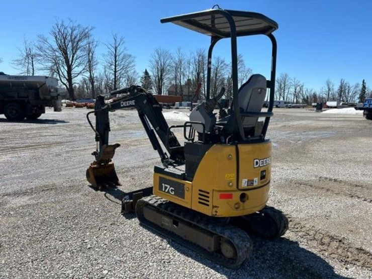 2019-deere-17g-image-5