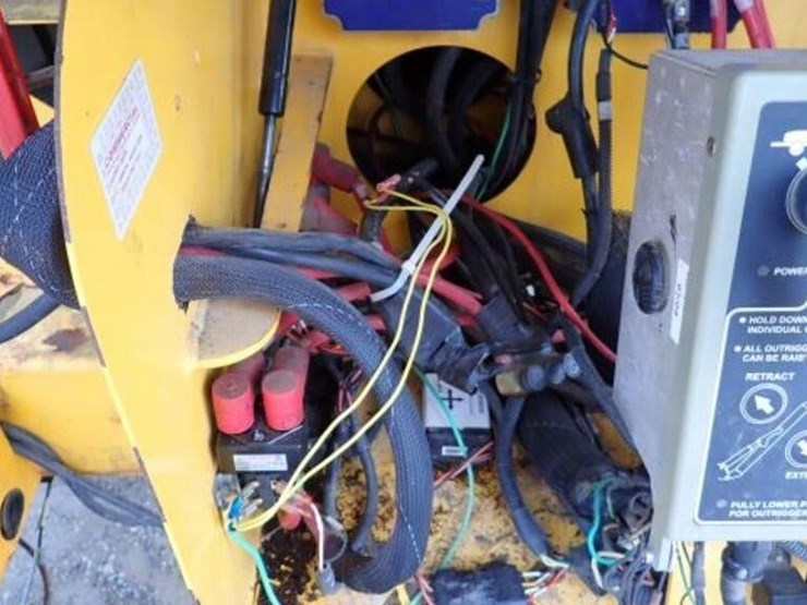2009-bil-jax-5533a-image-13